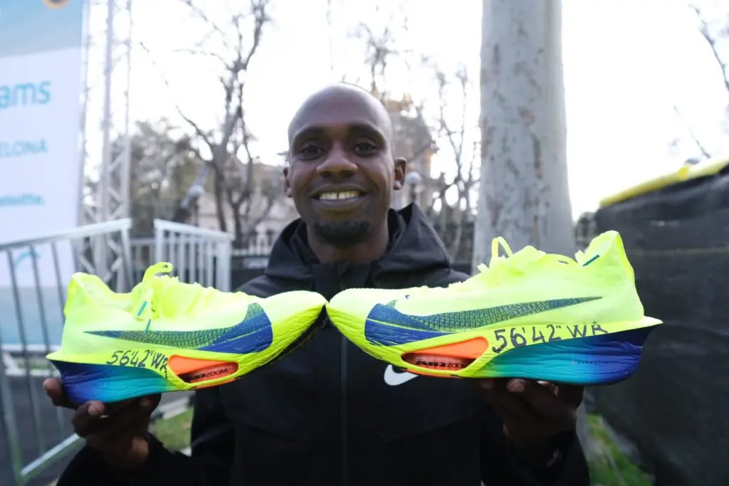 Jacob Kiplimo Alphafly 3 record mundial medio maratón