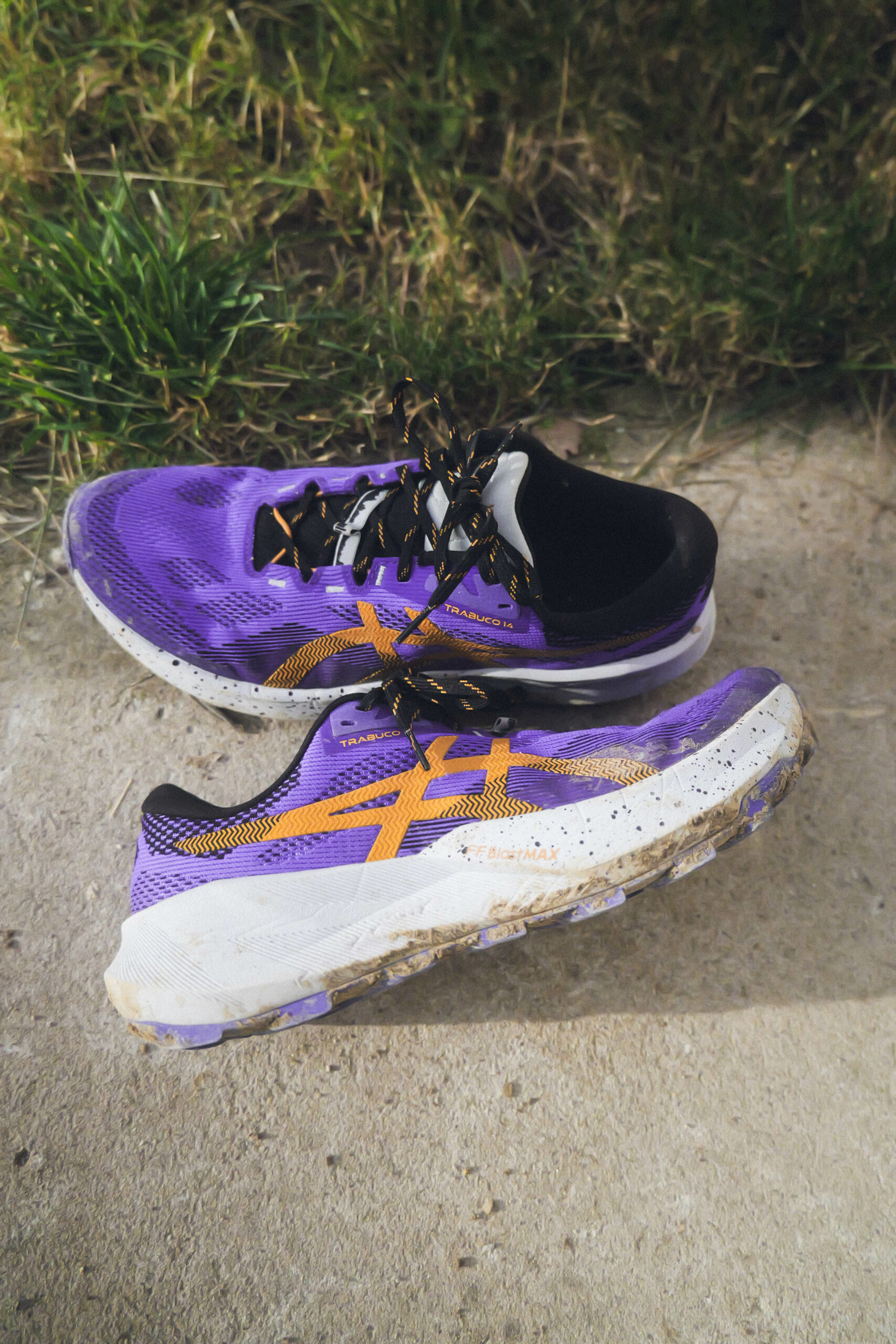 Asics-Trabuco-14