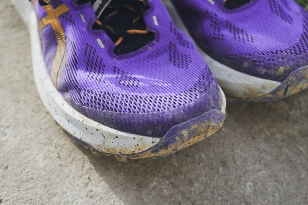 Asics-Trabuco-14