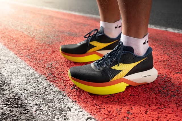 opinion-diadora-gara-carbon-3