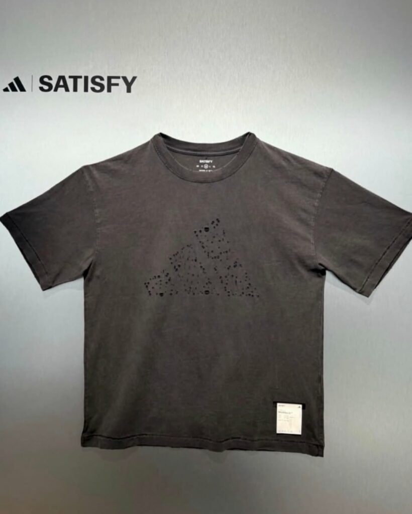 Camiseta MothTech Satisfy Running x adidas